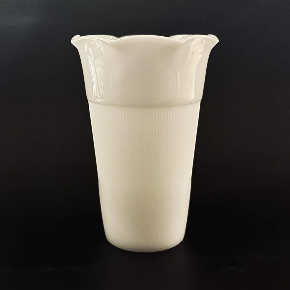 Vintage‎ Anchor Hocking White Milk Glass Flower 7